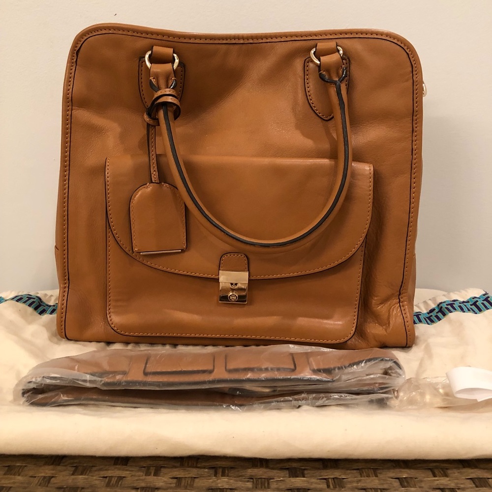 Tory Burch Priscilla Pocket Tote